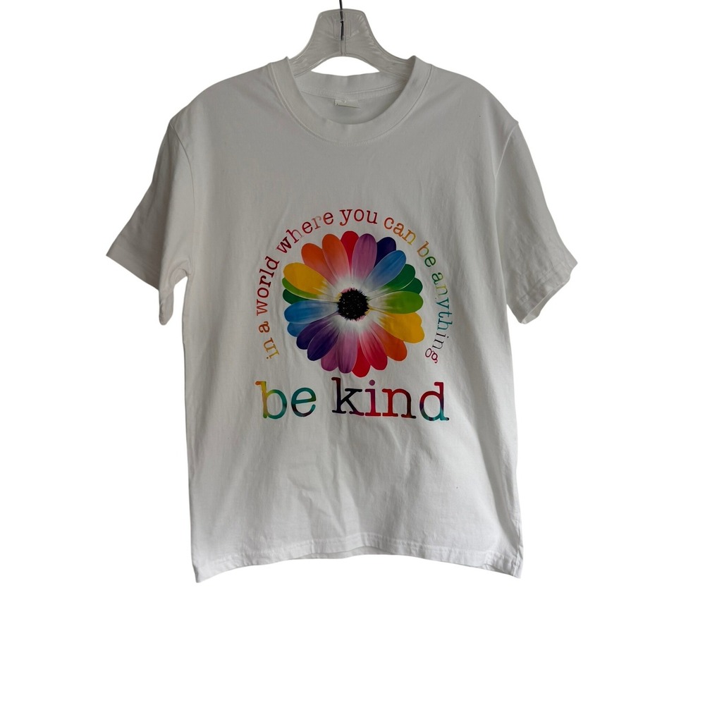 Be Kind Rainbow Daisy Graphic T-Shirt White Cotton Short Sleeve Womens Medium